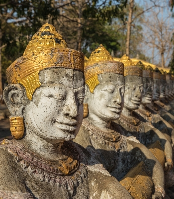 Rock wood monument statue Photo