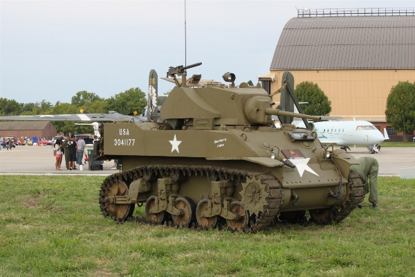 Foto Leggero militare esercito veicolo