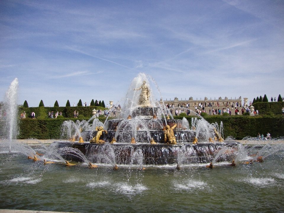 Water paris monument landmark