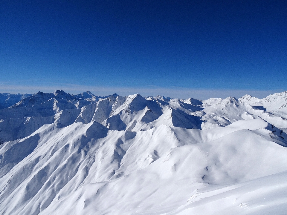 Paysage nature montagne neige