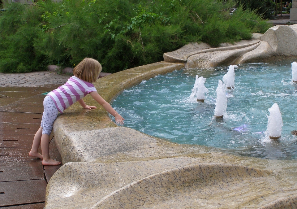 été vacances piscine
 cour
