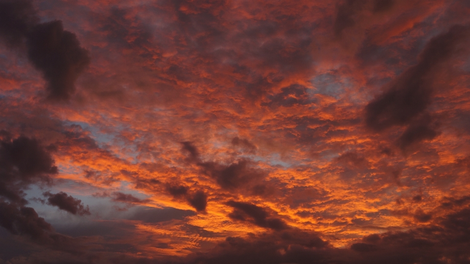 Nuage ciel lever du soleil coucher de