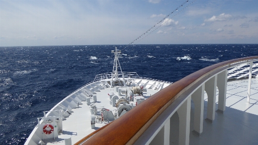 Sea boat ship vehicle Photo