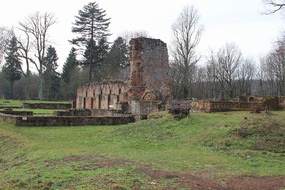 Prédio velho castelo capela