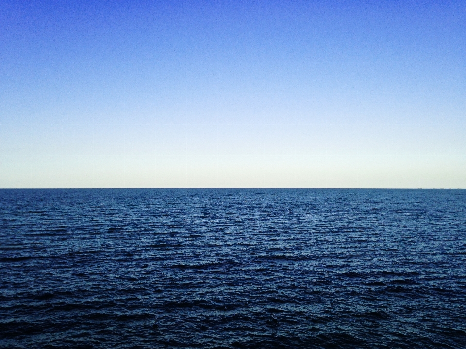 Mare costa acqua all'aperto