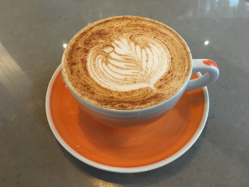 Kopi teh cangkir latte