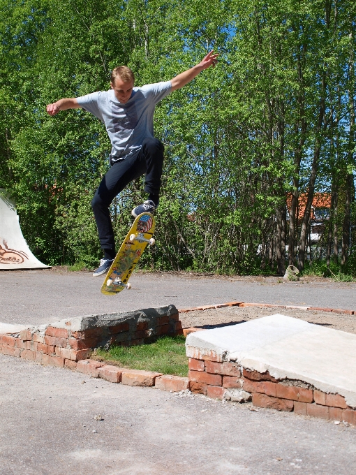 Orang papan skateboard skate