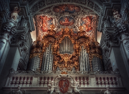 Technologie golden kirche dom Foto