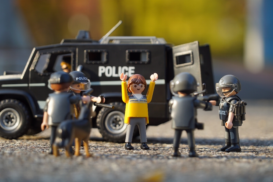 Pojazd zabawka playmobil
 policja