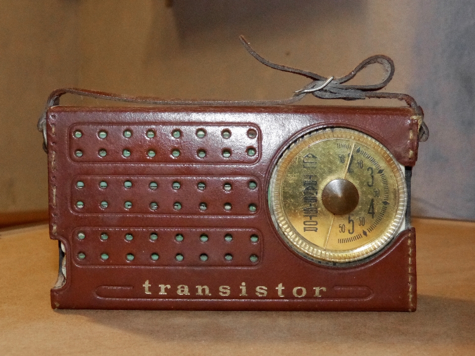 Technologie alt radio transistor