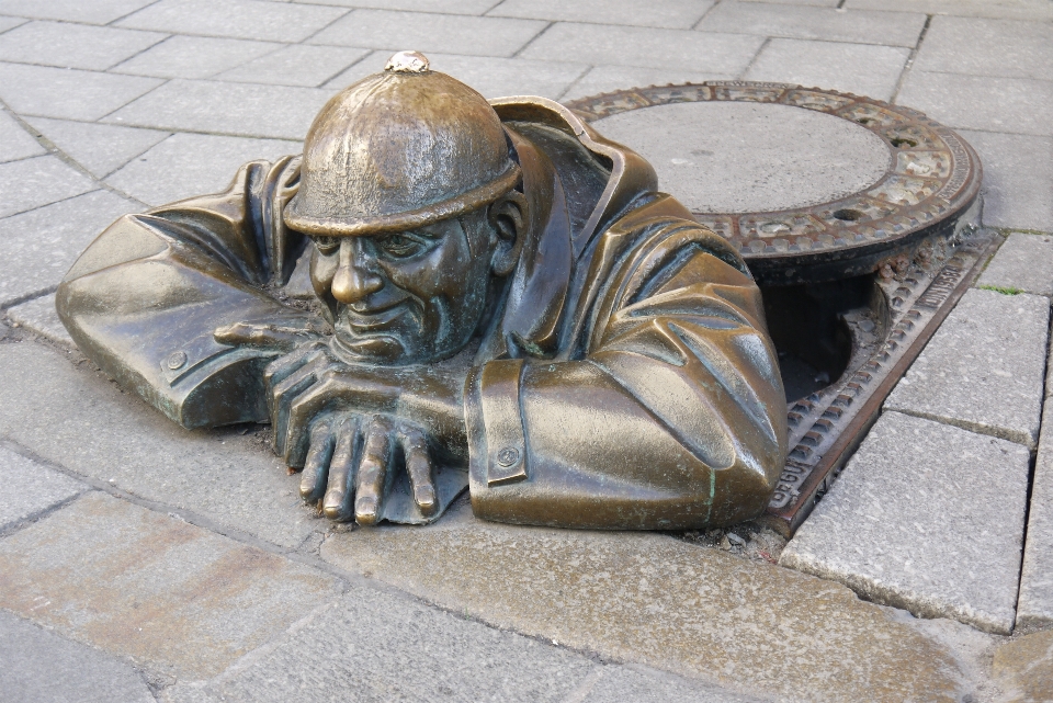 Pomnik statua rzeźba sztuka