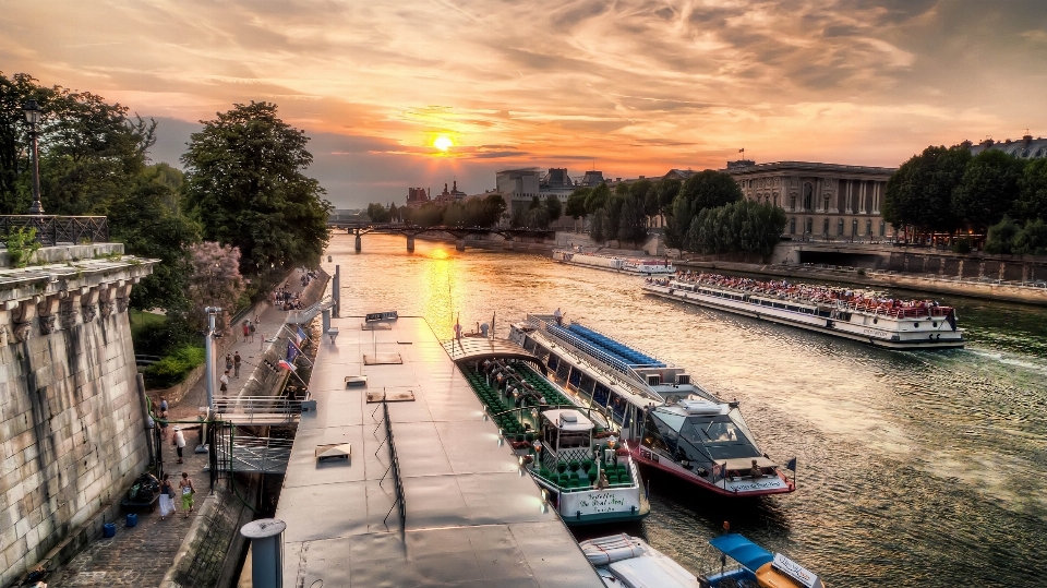 вода архитектура небо закат