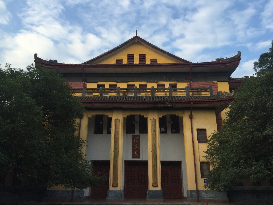 Arquitetura prédio palácio monumento