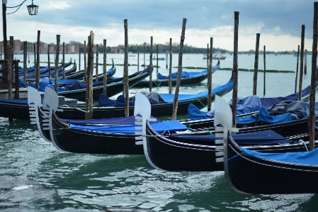 Water boat vehicle italy Photo