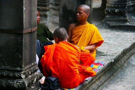 Person people travel orange Photo