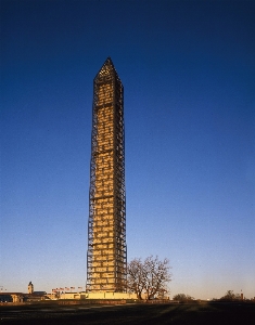 Horizon sky skyscraper monument Photo