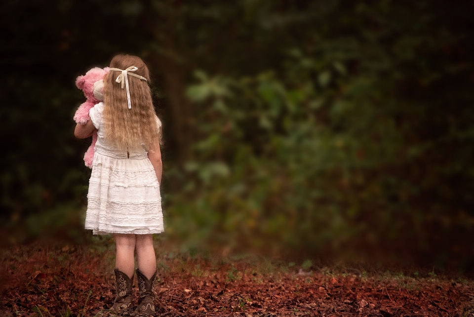 Forest grass girl hair