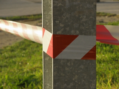 Wing white sign green Photo