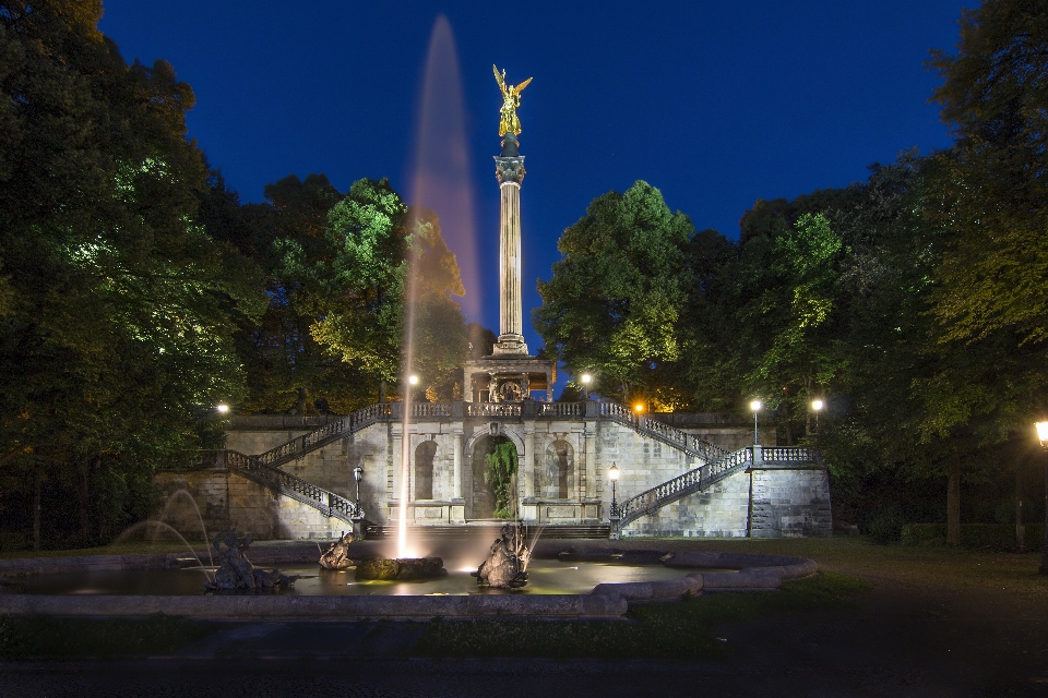 Noite monumento parque marco