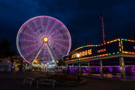 Licht nacht stadt riesenrad
 Foto