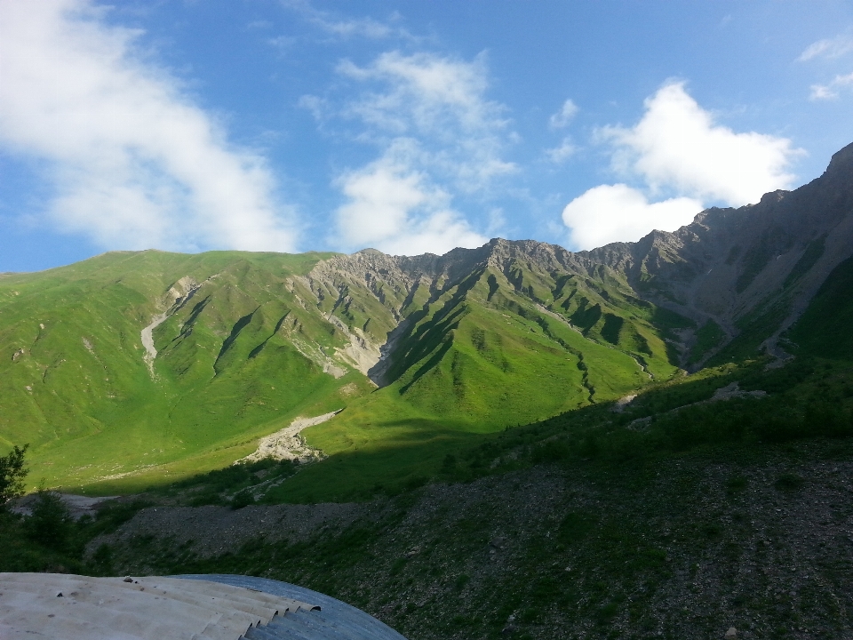 Lanskap alam gurun
 gunung