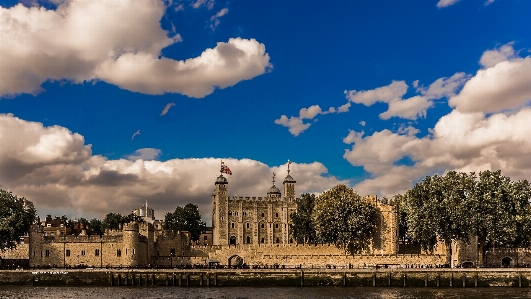 Water cloud architecture sky Photo