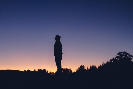 Man horizon silhouette mountain Photo