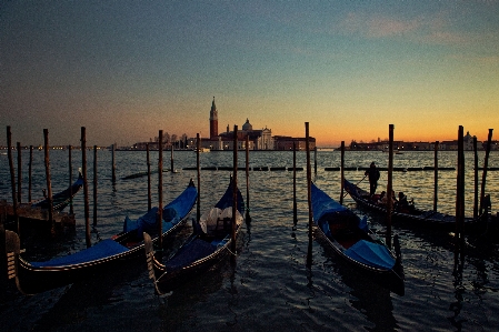 Foto Laut air dock langit