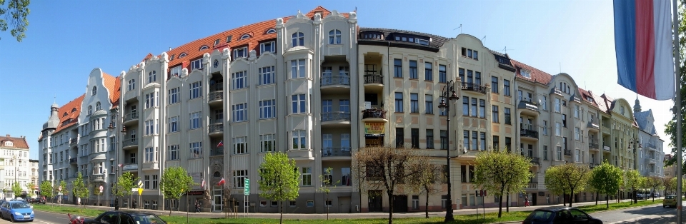 Ciudad edificio callejón panorama