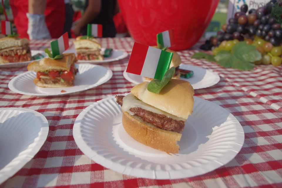 Weiss mahlzeit essen rot