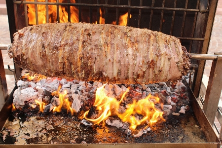 Foto Prato comida culinária fogo