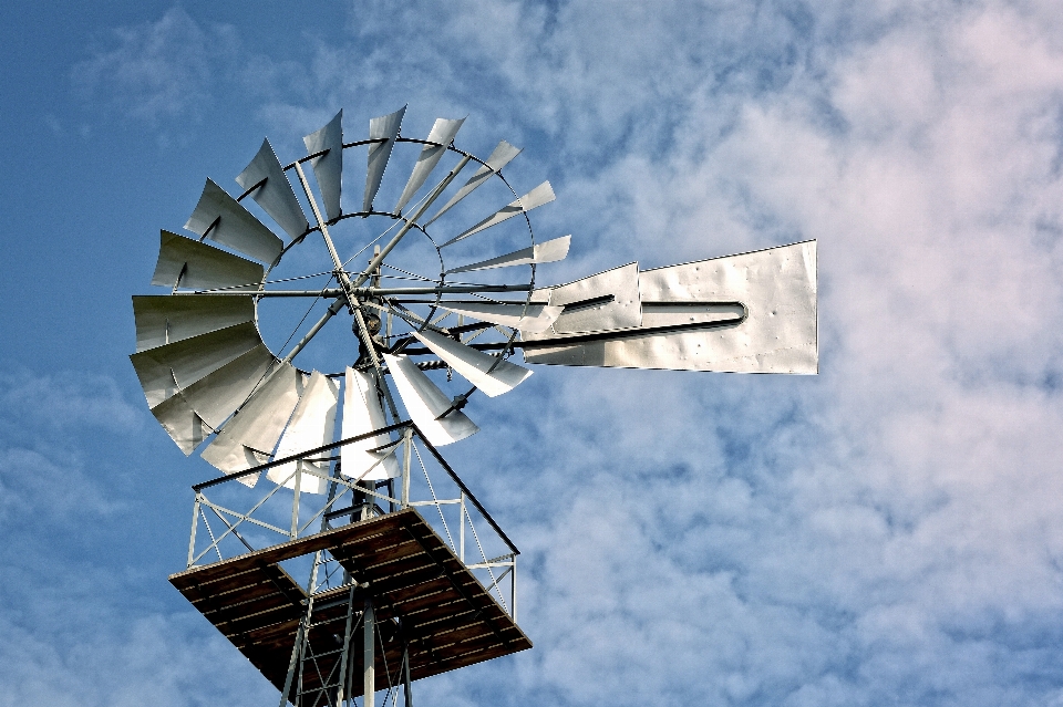 Naturaleza ala cielo tecnología