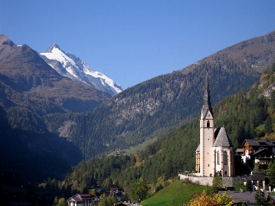 Landscape mountain building valley Photo