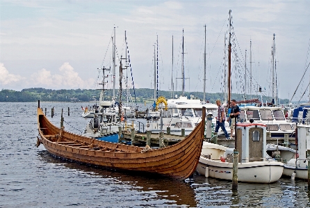 Sea boat ship vehicle Photo