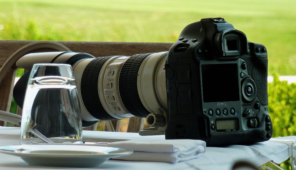 Documentazione donna telecamera fotografia