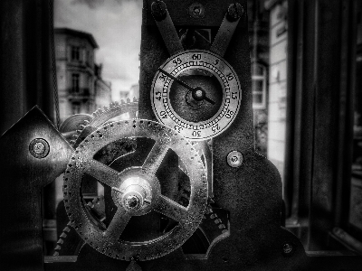 Foto Bianco e nero
 fotografia ruota orologio