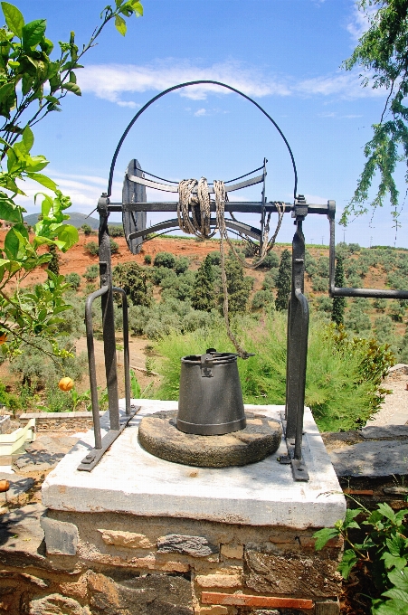 Summer garden lifestyle sculpture