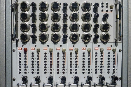 Technology controller analog control panel Photo