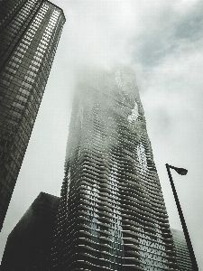 Foto Preto e branco
 arquitetura estrutura névoa