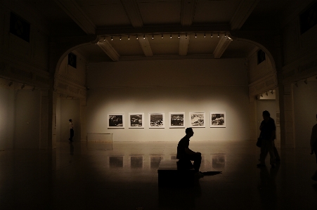 Foto Lampu rakyat pemikiran museum