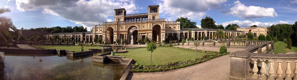 Mansão
 castelo
 palácio panorama