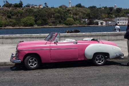 Auto fahrzeug klassisches auto
 automobil Foto