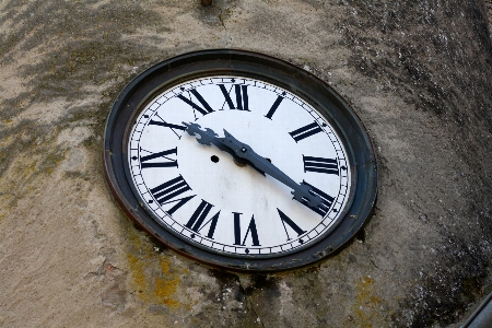 Hand rad uhr blau Foto