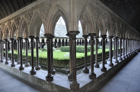 Die architektur frankreich bogen kirche Foto