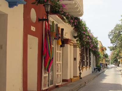 Foto Jalan rumah kota tua