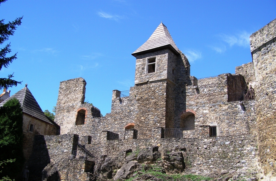 Edificio chateau
 villaggio castello