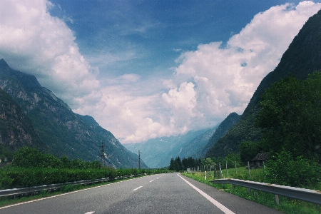 Berg wolke himmel straße Foto