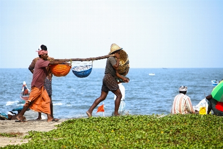 働く ビーチ 海 海岸 写真