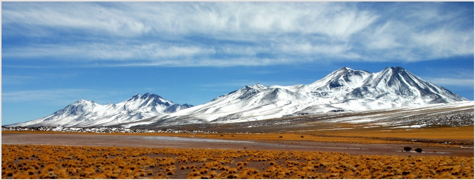 Landscape horizon mountain prairie