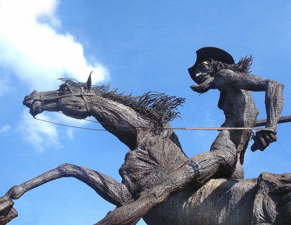 árvore filial céu monumento